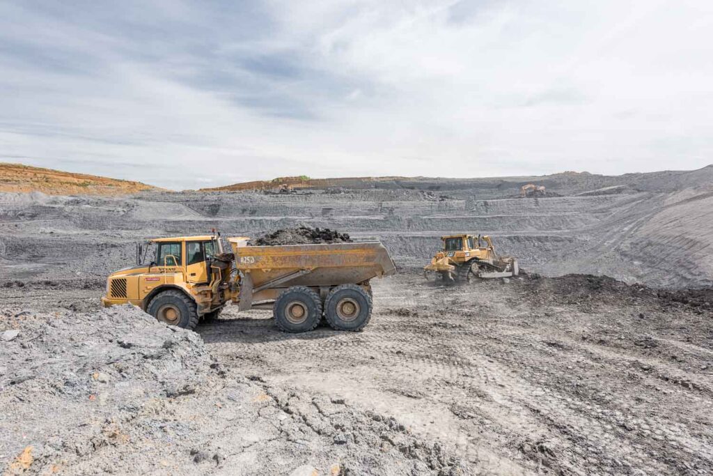 wienerberger-production-01-raw-material-quarry-1