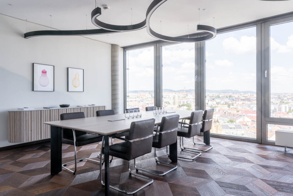 brandltalos-office-00003