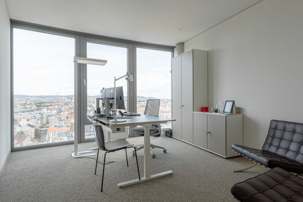 brandltalos-office-00015